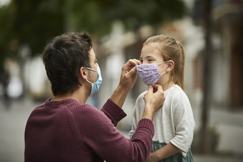 Starting from Monday New York is planning to relax mask mandates for kids Starting from Monday New York is planning to relax mask mandates for kids