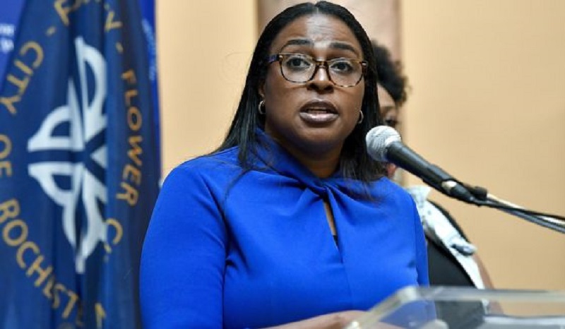 Mayor Warren and her husband will be in court on Wednesday morning Mayor Warren and her husband will be in court on Wednesday morning