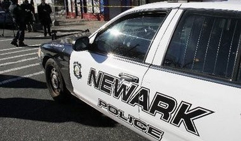 Police investigating fatal shooting in Newark Police investigating fatal shooting in Newark