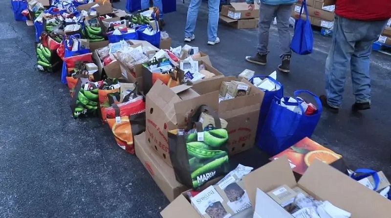 Donation center helping displaced by Perinton apartment fire