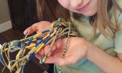 Rochester girls sell bracelets to raise money for Ukraine